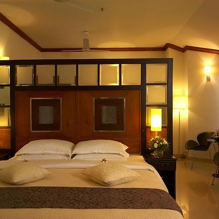Nani Hotel Kollam Exterior foto